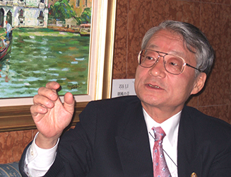 櫻共同法律事務所代表律師 河合弘之先生